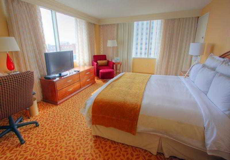 Durham Marriott City Center Oda fotoğraf